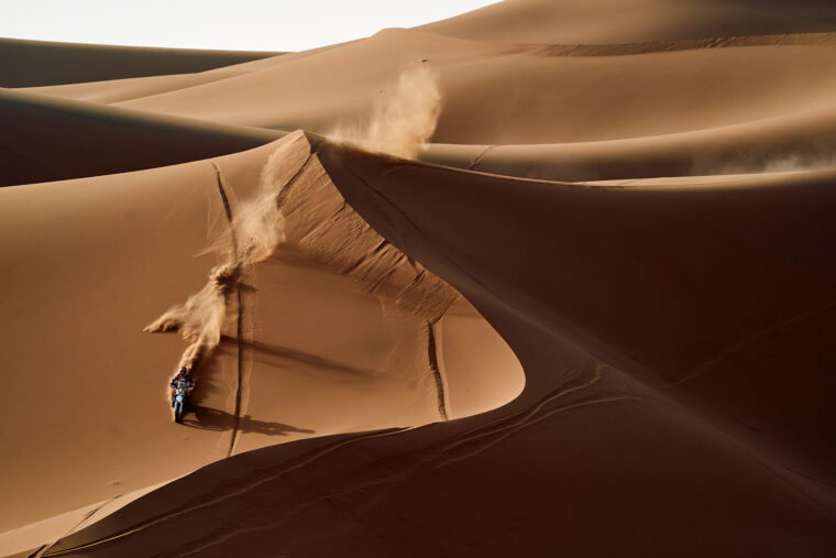 KTM-450-Rally-Replica-2026-accion52