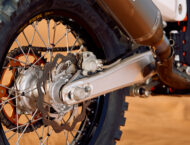 KTM 450 Rally Replica 2026 49 KTM 450 Rally Replica 2026 detalles21