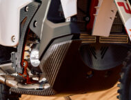 KTM 450 Rally Replica 2026 44 KTM 450 Rally Replica 2026 detalles24