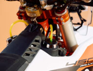 KTM 450 Rally Replica 2026 61 KTM 450 Rally Replica 2026 detalles6