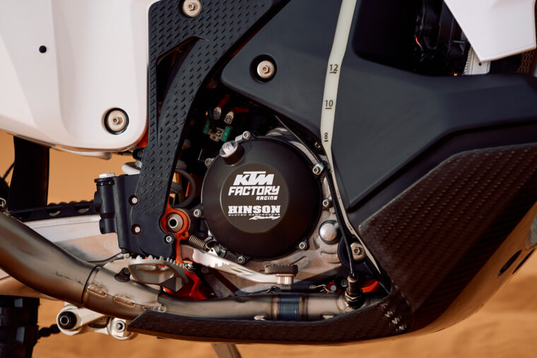 KTM-450-Rally-Replica-2026-detalles7