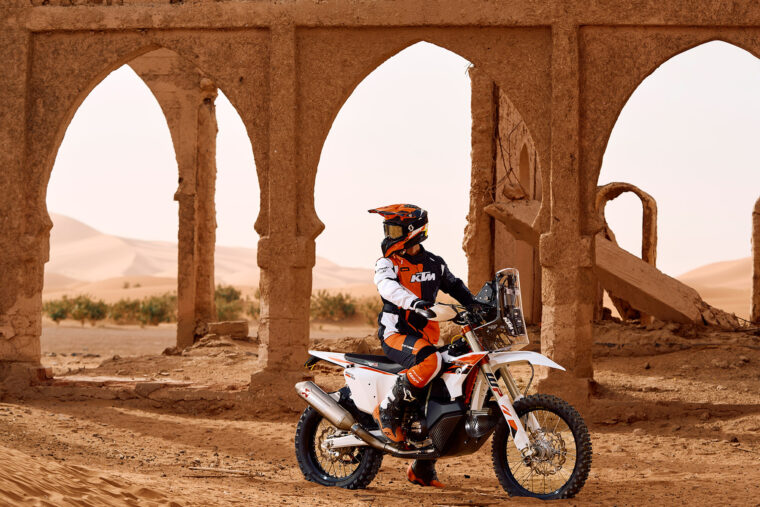 KTM-450-Rally-Replica-2026-estaticas5