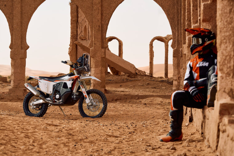 KTM-450-Rally-Replica-2026-estaticas7