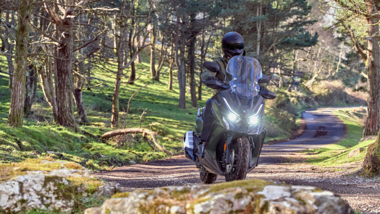 KYMCO-DTX-350-2025-accion17