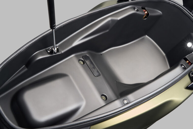 KYMCO-DTX-350-2025-detalles7