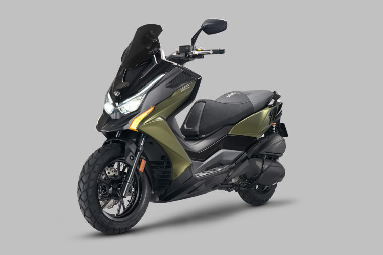 KYMCO-DTX-350-2025-estudio4
