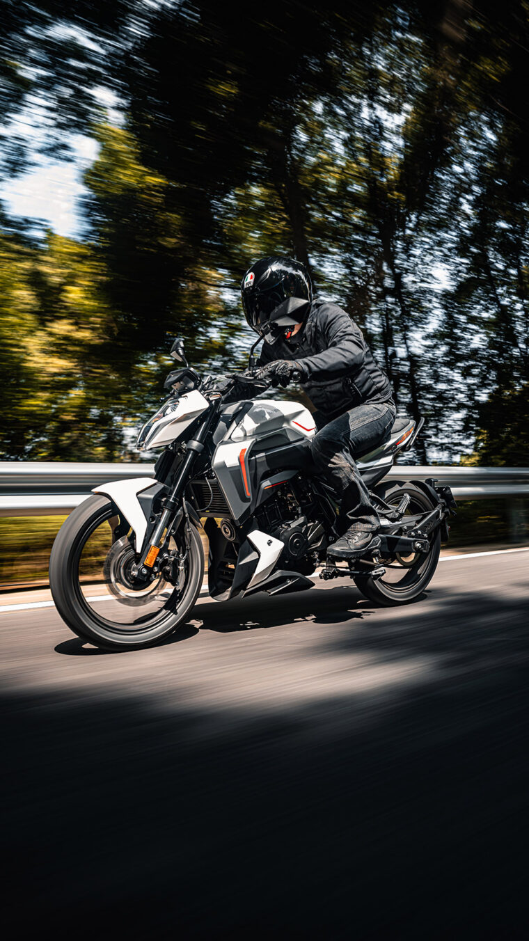 Morbidelli-F125-2025-accion44