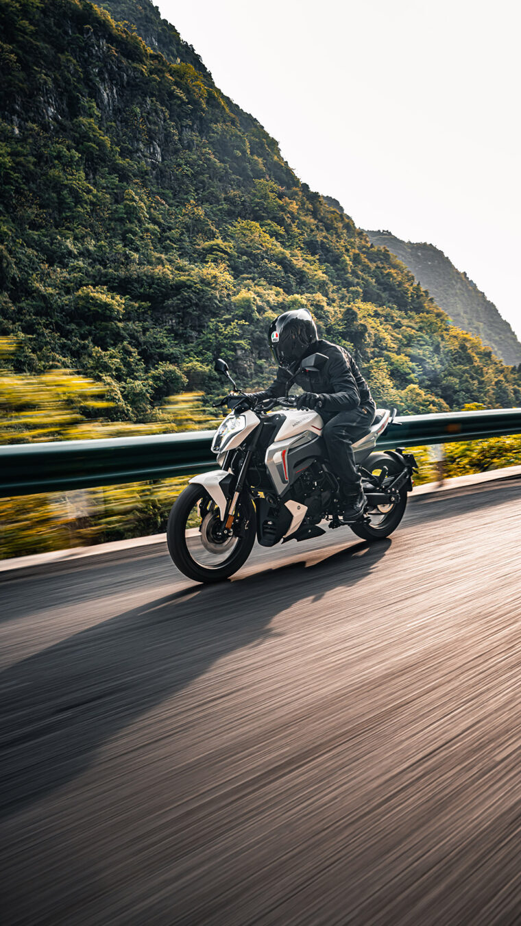 Morbidelli-F125-2025-accion52