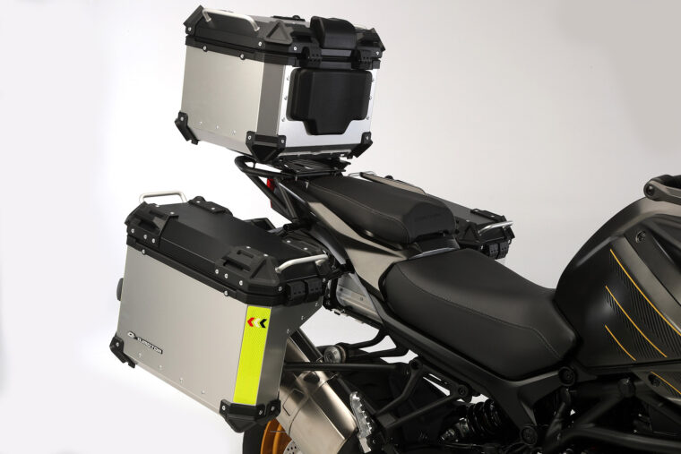 QJ-SRT-900S-2025-detalles15