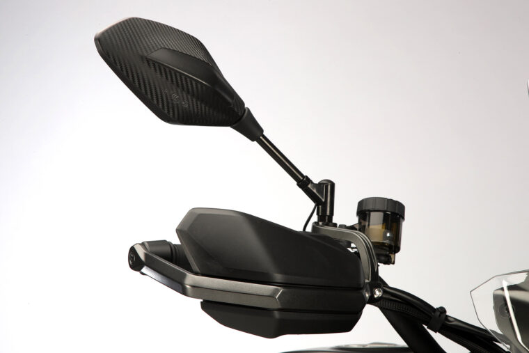 QJ-SRT-900S-2025-detalles18