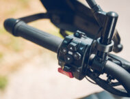 QJ SRT 900S 2025 detalles5