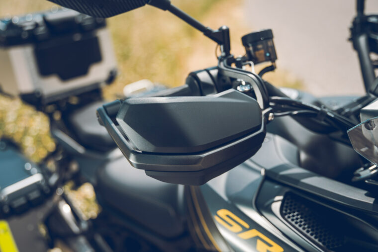 QJ-SRT-900S-2025-detalles6