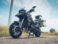 QJ SRT 900S 2025 estaticas1