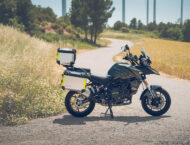 QJ SRT 900S 2025 estaticas3