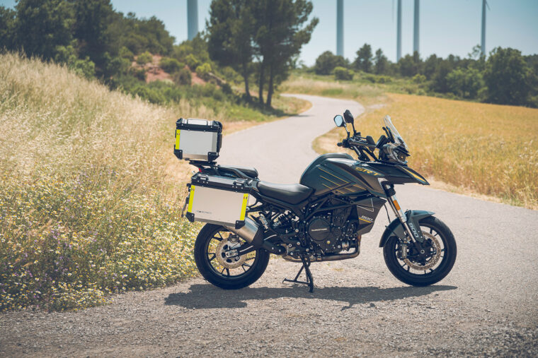 QJ-SRT-900S-2025-estaticas3