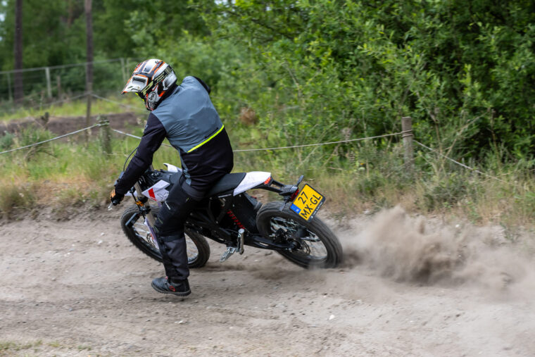 Zero-X-Line-XE-2025-Prueba-28