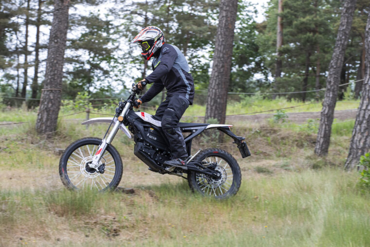 Zero-X-Line-XE-2025-Prueba-42