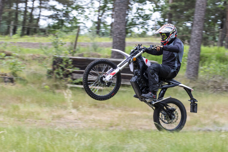 Zero-X-Line-XE-2025-Prueba-44