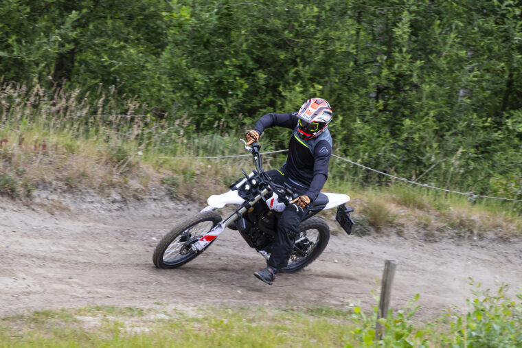 Zero-X-Line-XE-2025-Prueba-47