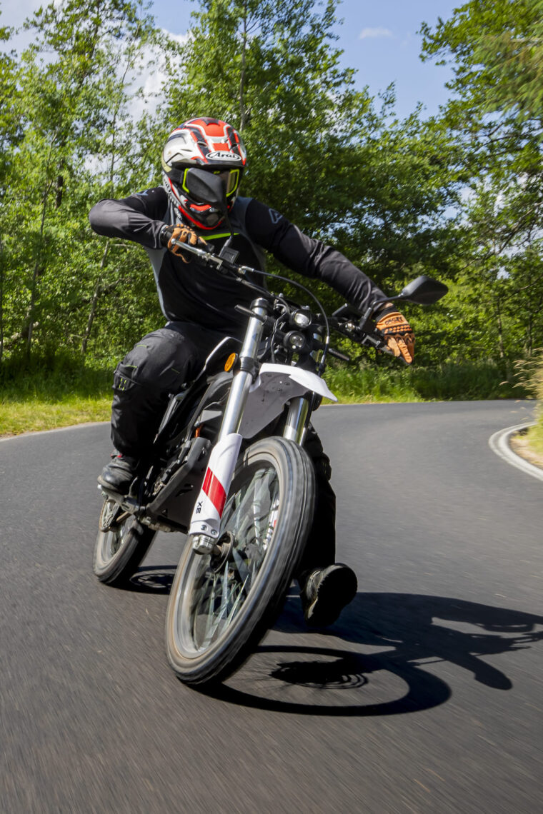 Zero-X-Line-XE-2025-Prueba-86