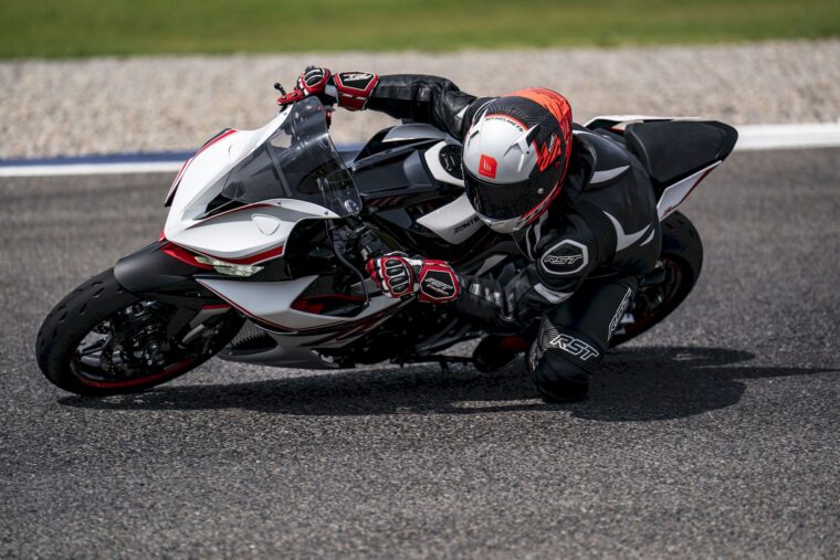 zontes-703rr-2025-01