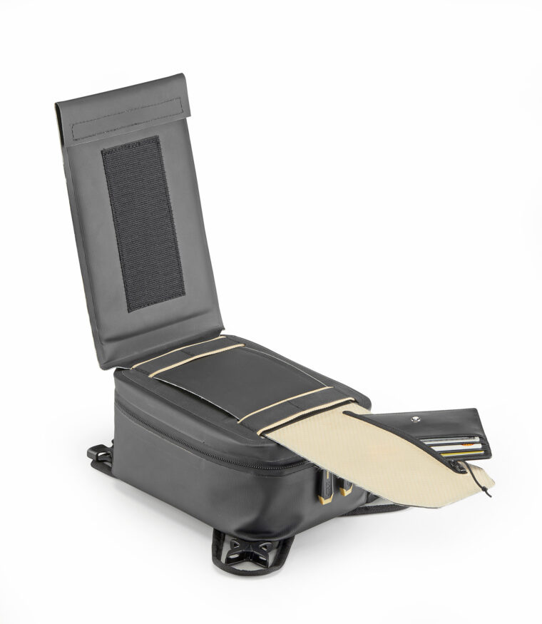 bolsa-sobre-deposito-GIVI-GRT729-1