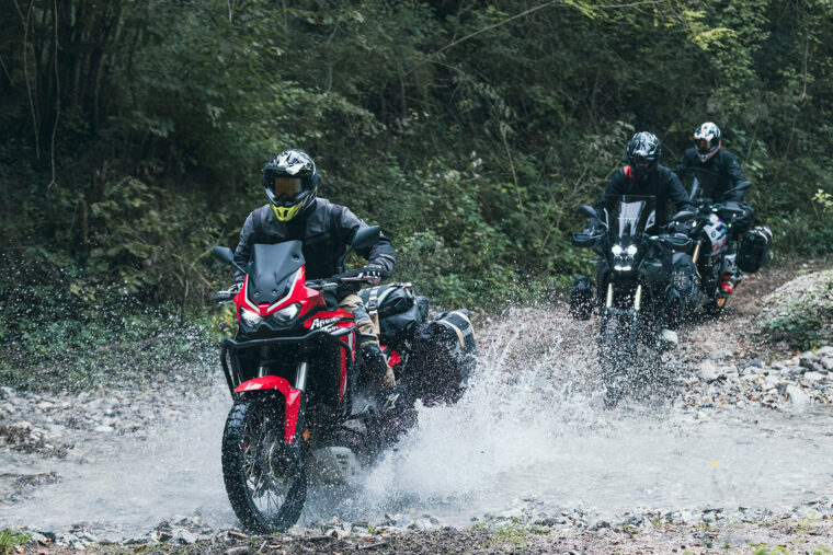 GIVI Canyon. Nuevas maletas blandas de moto para aventuras on y off-road 13 bolsas GIVI Canyon 4