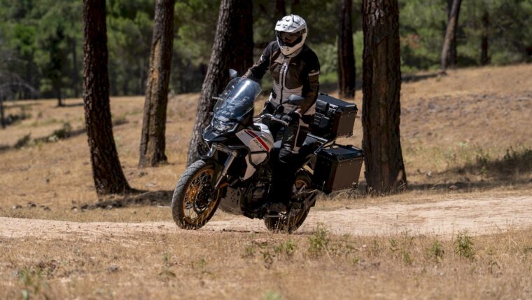 cyclone-600rx-2025-11