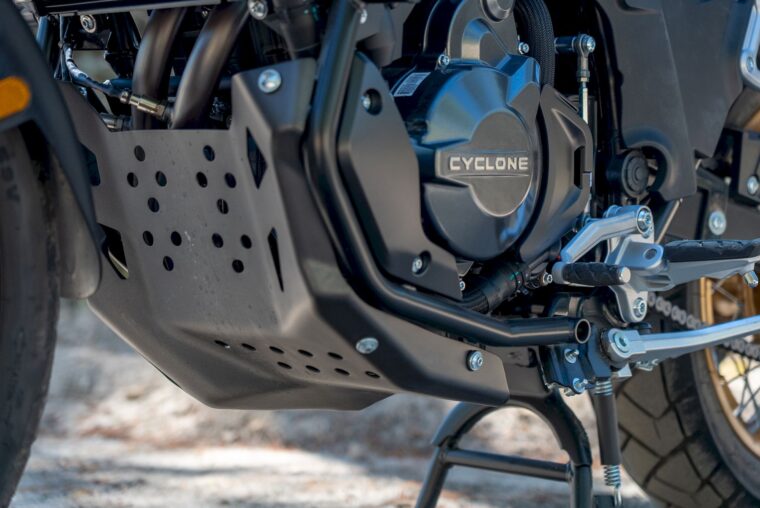 cyclone-600rx-2025-21