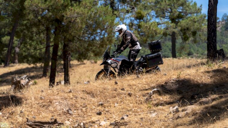 cyclone-600rx-2025-9