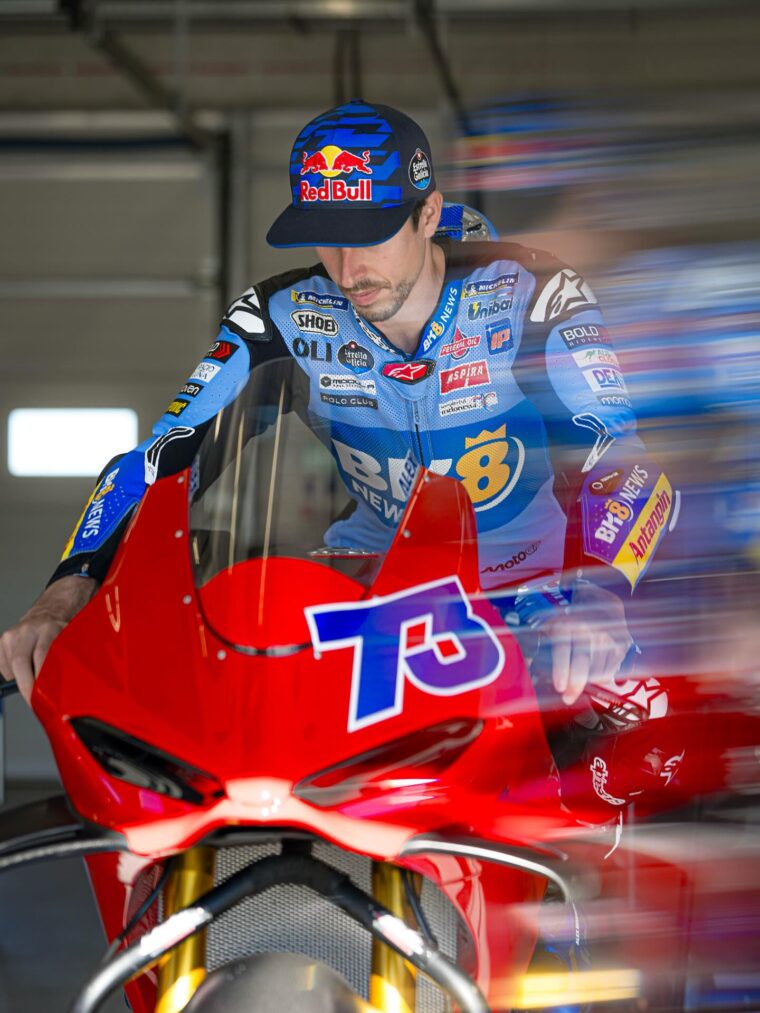 Alex-Marquez-Balaton-Ducati-Panigale-V4-6