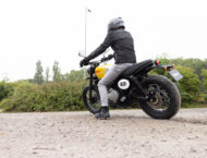 BSA Scrambler 650 2025 accion4