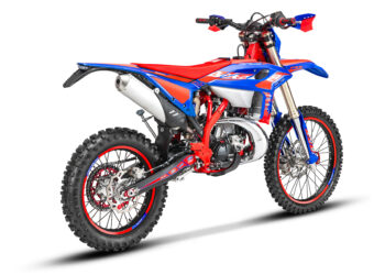 Beta RR Race 200 2026 estudio