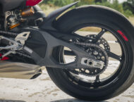 Prueba Ducati Panigale V4 S 2025, una SBK por la calle 39 Ducati Panigale V4 S 2025 precio detalles 12