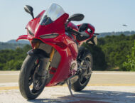 Prueba Ducati Panigale V4 S 2025, una SBK por la calle 30 Ducati Panigale V4 S 2025 precio detalles 3