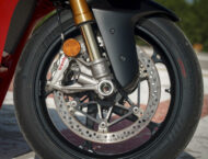 Prueba Ducati Panigale V4 S 2025, una SBK por la calle 32 Ducati Panigale V4 S 2025 precio detalles 5