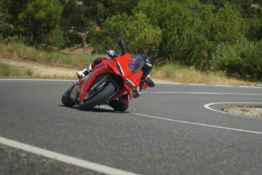 Ducati Panigale V4 S 2025 prueba opinion 1
