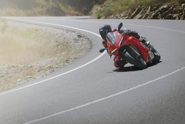 Ducati-Panigale-V4-S-2025-prueba-opinion-9