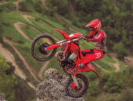 GASGAS EC 300 2026 accion13