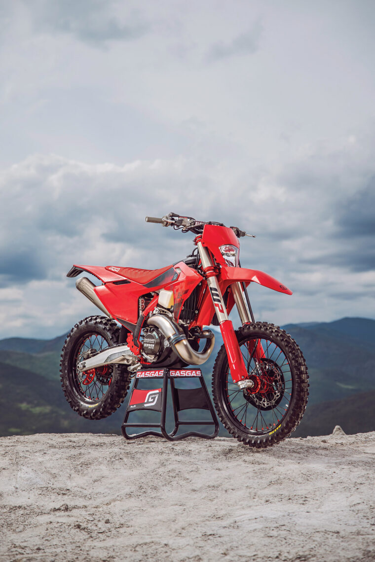 GASGAS-EC-300-2026-estaticas3