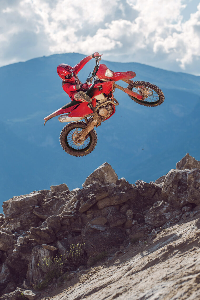 GASGAS-EC-350F-2026-accion6