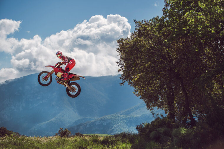 GASGAS-EC-350F-2026-accion9