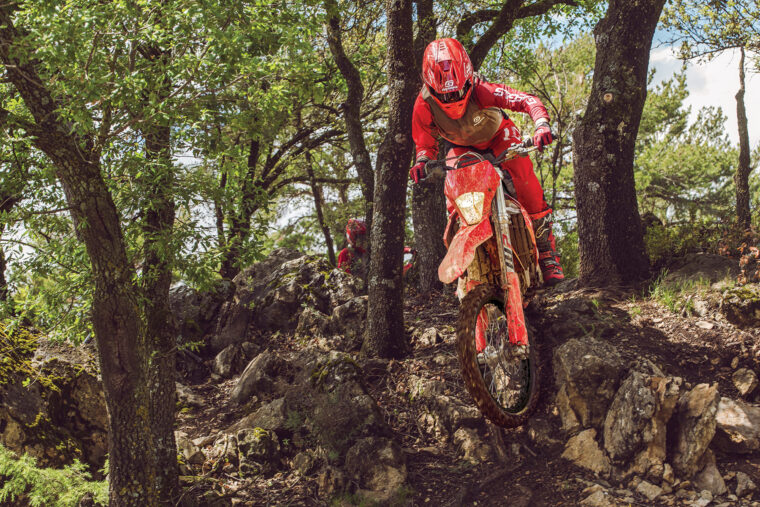 GASGAS-EC-500F-2026-accion5