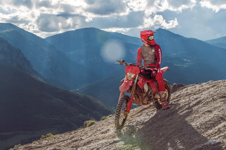 GASGAS-EC-500F-2026-estaticas5