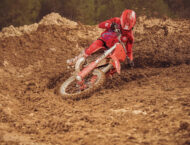 GASGAS MC 125 2026 accion5