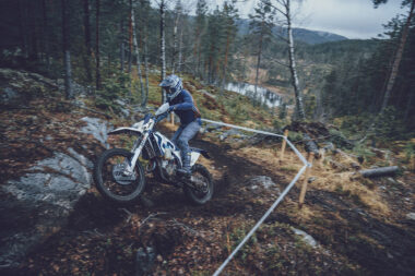 Husqvarna FE 350 2026 1 Husqvarna FE 350 2026 accion1