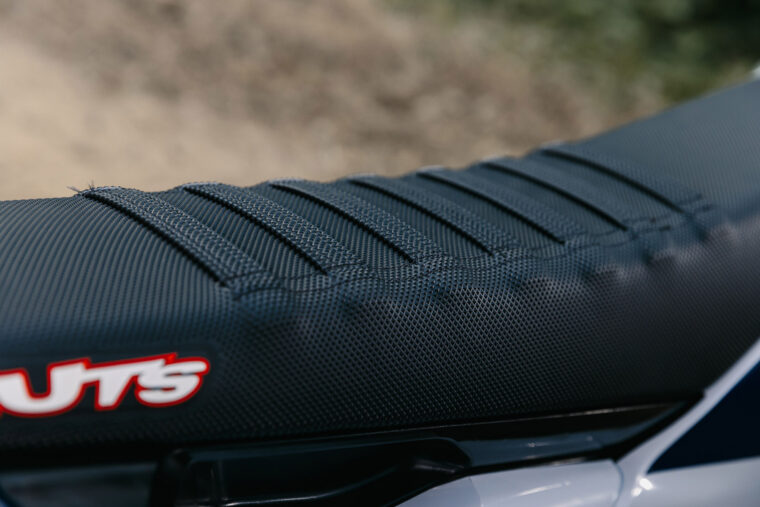 Husqvarna-TE-250-2026-detalles15