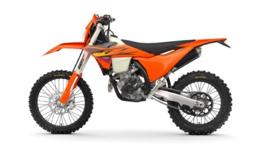 KTM 250 EXC-F 2026 1 KTM 250 EXC F 2026 estudio2