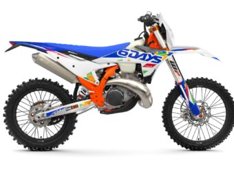 KTM 300 EXC 6Days 2026 9 KTM 300 EXC 6Days 2026 estudio3