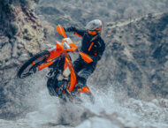 KTM 350 EXC-F 2026 7 KTM 350 EXC F 2026 accion4
